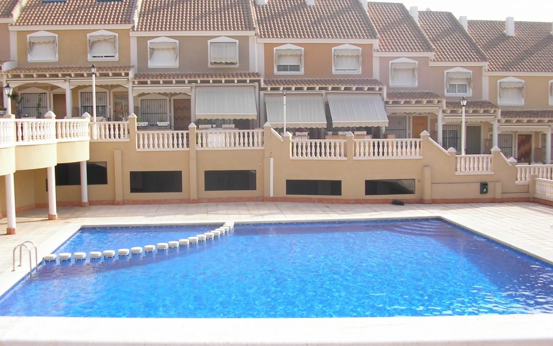 REAPERTURA DE PISCINAS. ALICANTE