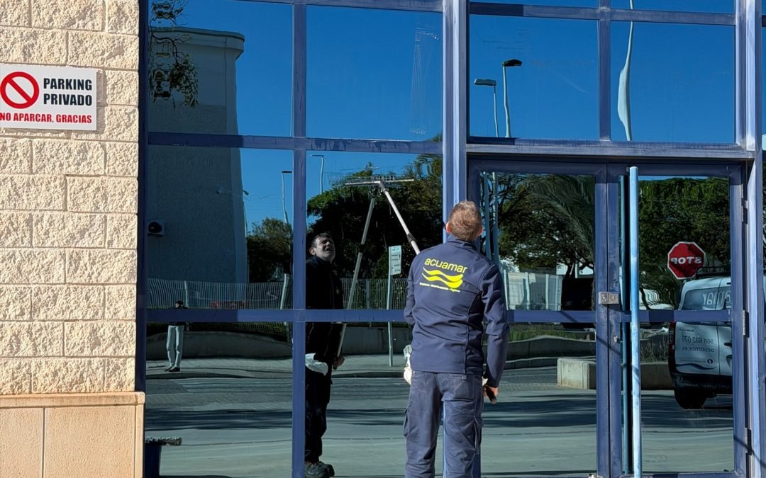 Limpieza de Comunidades en Elche: Aumenta el valor